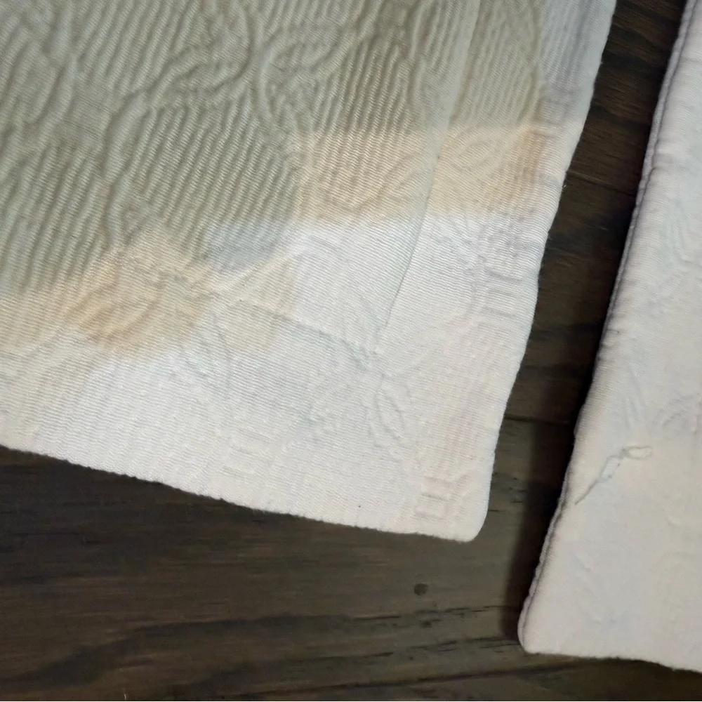 SFERRA LINEA CASA 2 KING Matelasse Ivory Pillow Shams